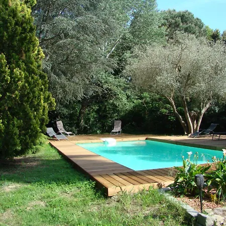 La Saint Andre - Sur 3*