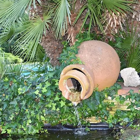 La Saint Andre - Sur 招待所 3*